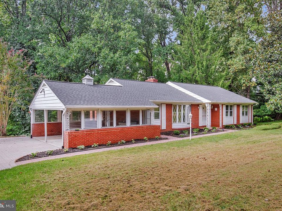 1st image of 4111 Halifax Ct