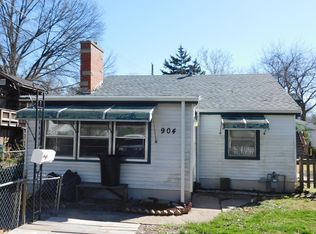 904 S Webber St, Urbana, IL 61801