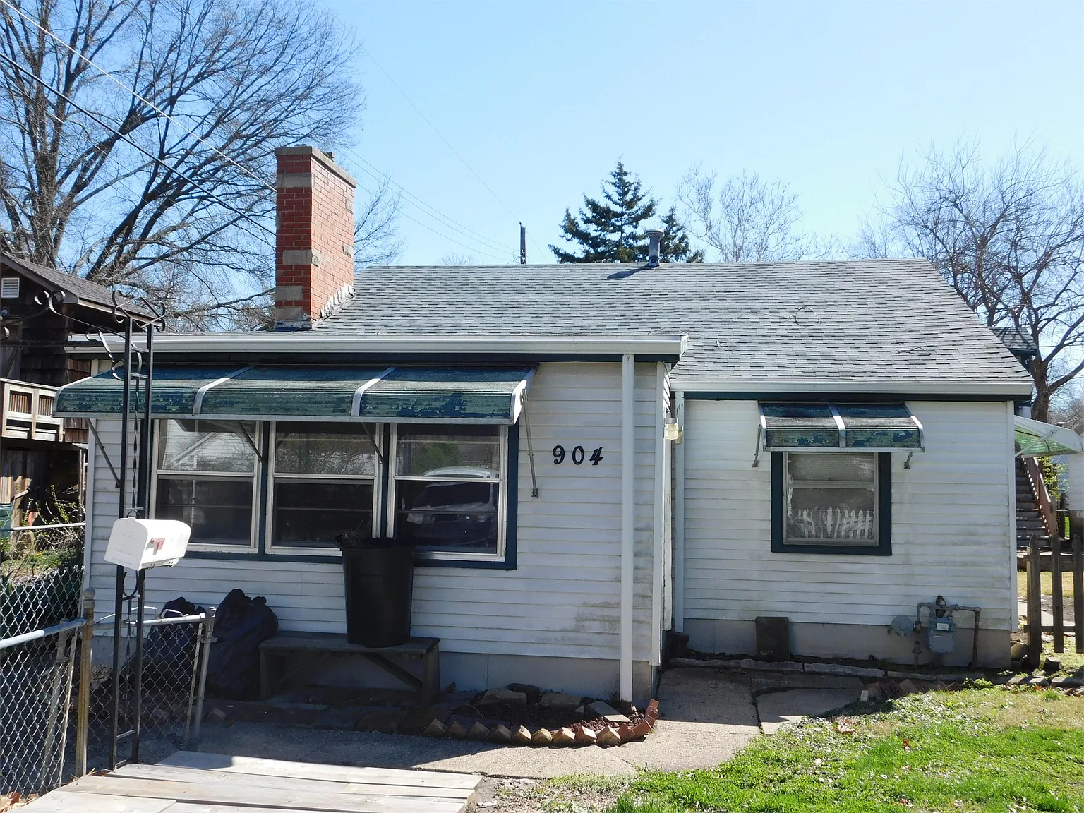 904 S Webber St photo 1