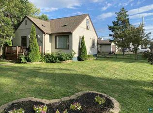 724 N 20th St, Superior, WI 54880