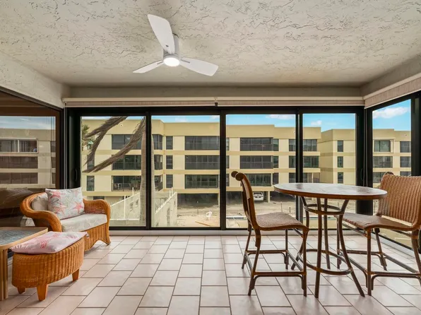2721 W Gulf Dr Unit 212, Sanibel, FL 33957