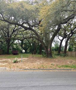 2805 E Strong St, Pensacola, FL, 32503