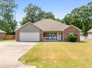 1412 Ridgefield Dr, Heber Springs, AR 72543