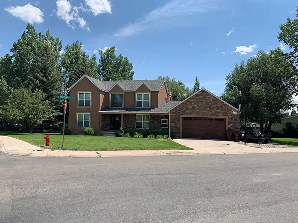 341 River Bend Dr, Mountain View, WY 82939