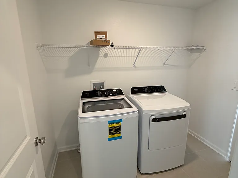 357 Artemis St — Photo 15