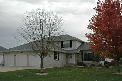 1st image of 548 Turnberry Dr