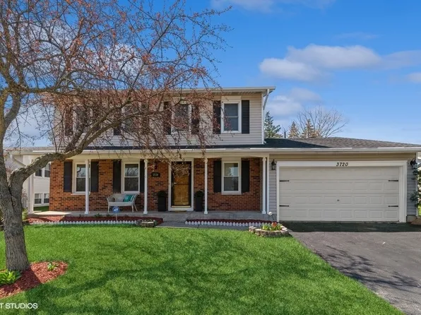 3720 Whispering Trails Dr, Hoffman Estates, IL 60192