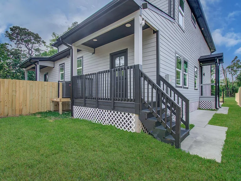 6531 Rosemary Ln #A — Photo 35