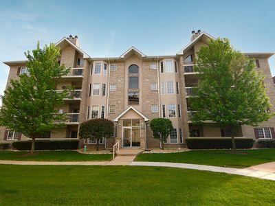 7763 Bristol Park Dr Unit 4SE, Tinley Park, IL, 60477