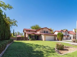 1336 Pascal Ct, Lancaster, CA 93535