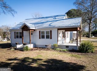 1160 Moody St, Union Point, GA 30669