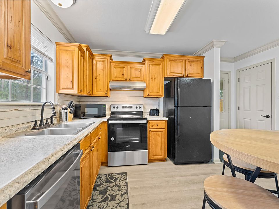 7364 Walker St, Sorrento, LA 70778 Zillow