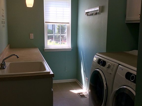 Lg. Laundry area