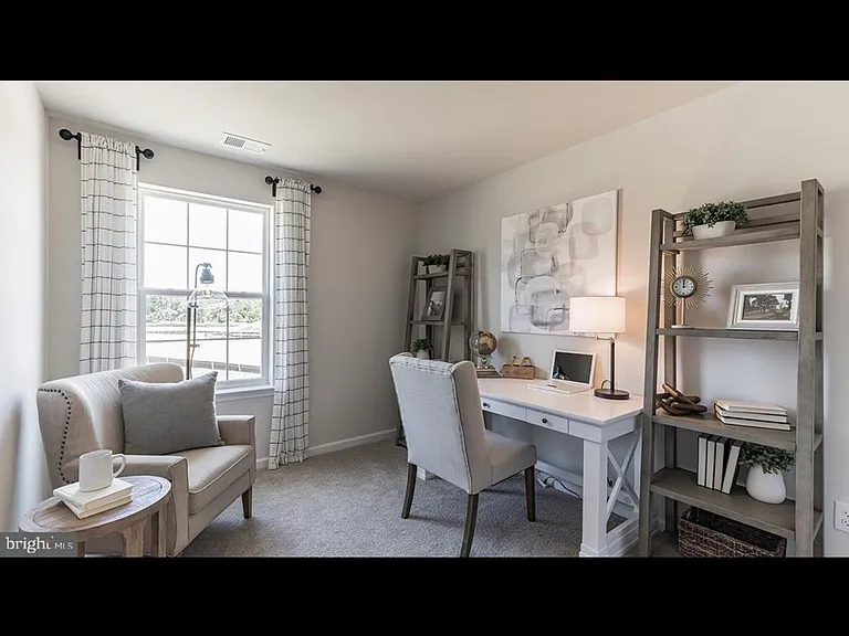 308 Mazzeo Dr — Photo 6
