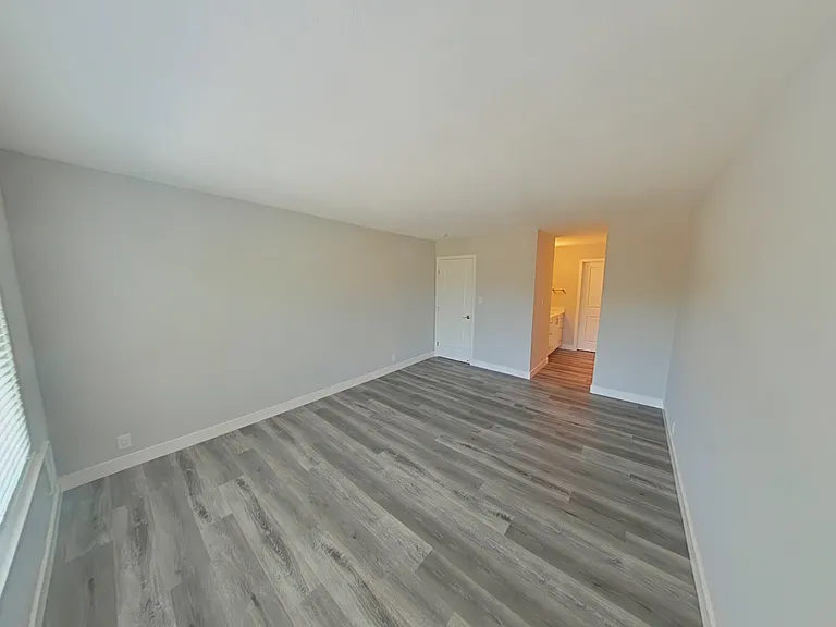 342 Highland Ave #301 — Photo 19