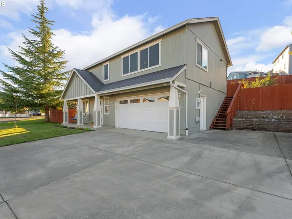 235 Umpqua View Dr, Roseburg, OR 97471