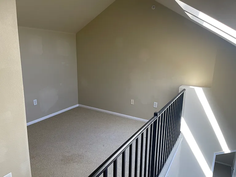 2400 5th Ave #430 — Photo 14
