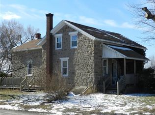 2134 Youngstown Lockport Rd, Ransomville, NY 14131