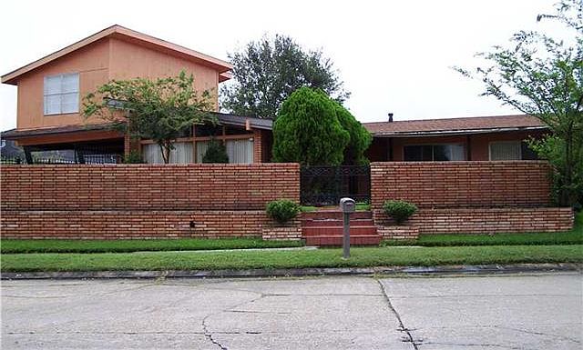 1st image of 10500 Prentiss Ave