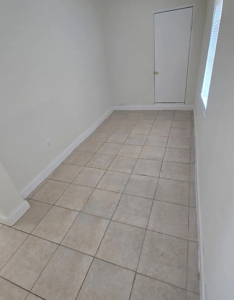 2 bed, 1100 sqft, $1,850 — Photo 3