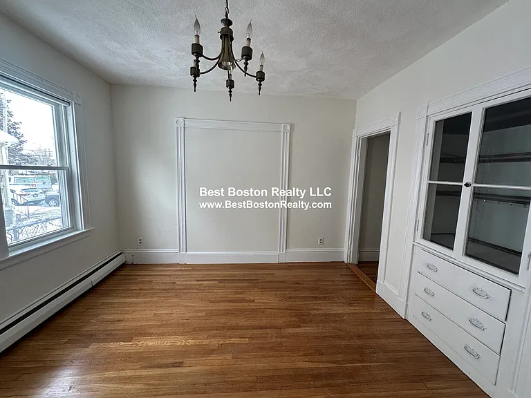 7 Aldie St #1 — Photo 8