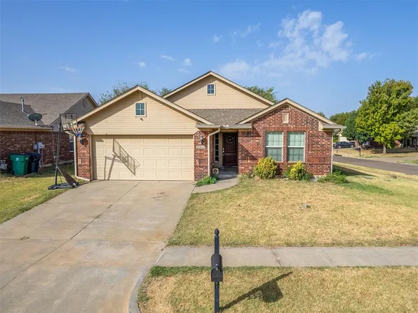 2501 Fawn Lily Rd, Oklahoma City, OK 73128