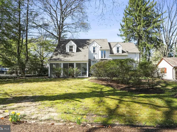 447 Hopkins Ln, Haddonfield, NJ 08033