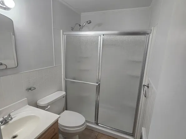 1305 N Barton St, Johnson City, TN 37604
