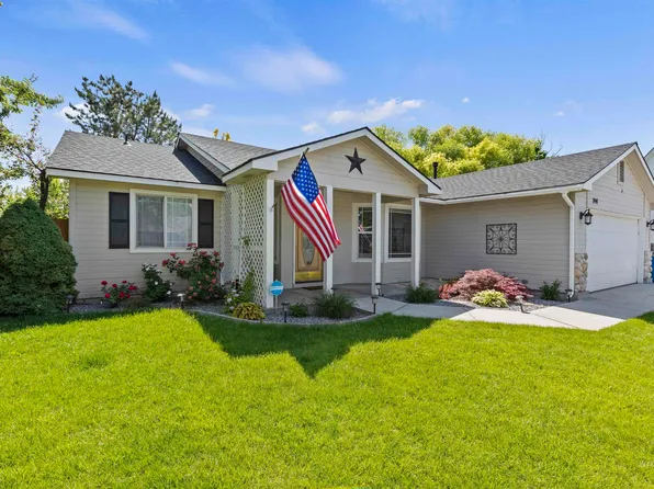 7441 Bay Meadows Dr, Nampa, ID 83687