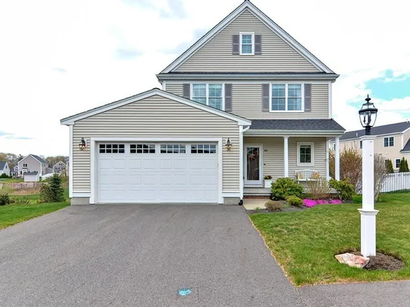 80 Black Birch Dr, Wrentham, MA 02093