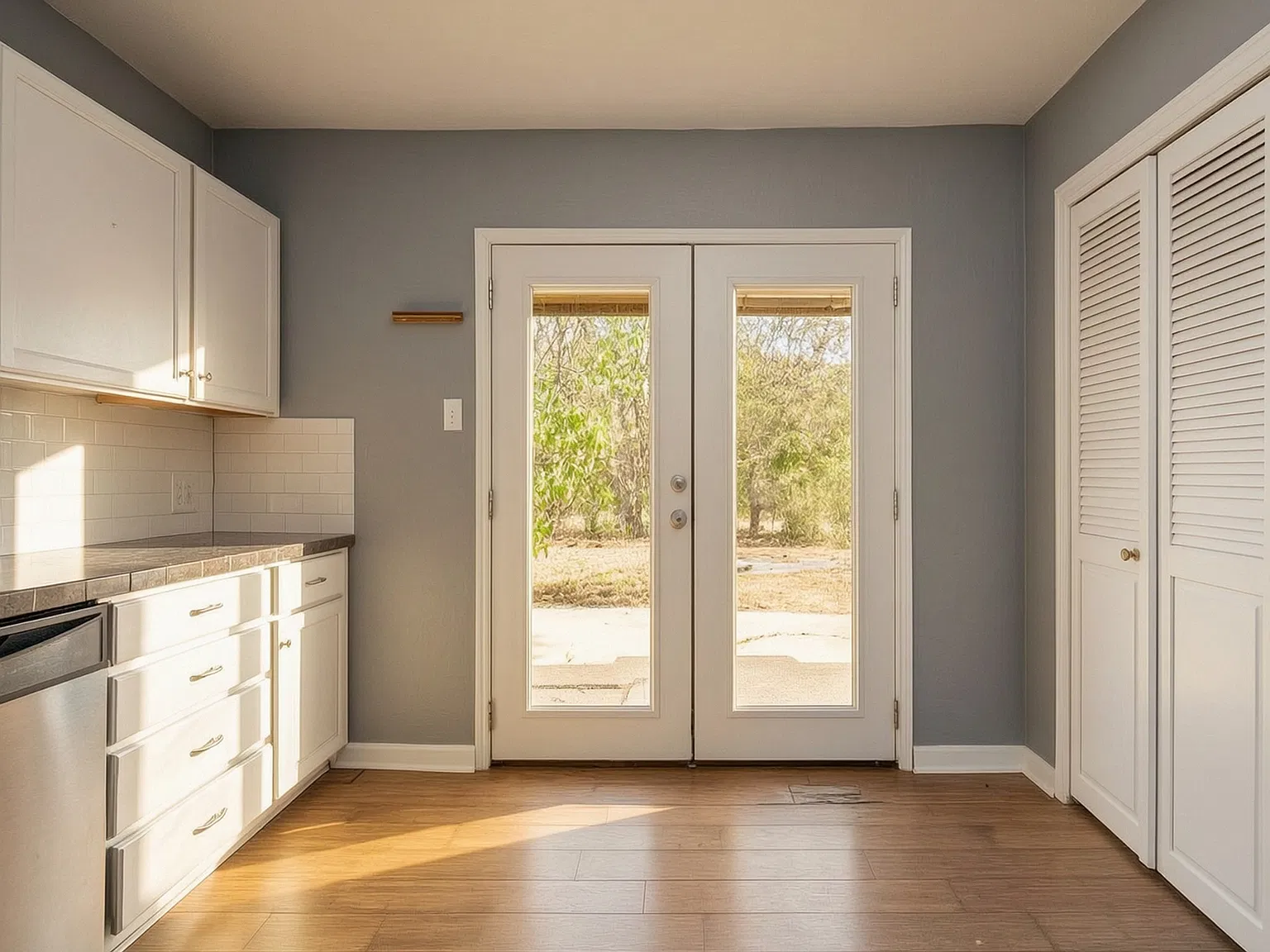2 bed, 800 sqft, $1,675 — Photo 4
