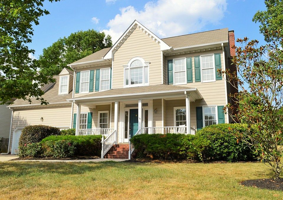 Beautiful Corner lot, front 