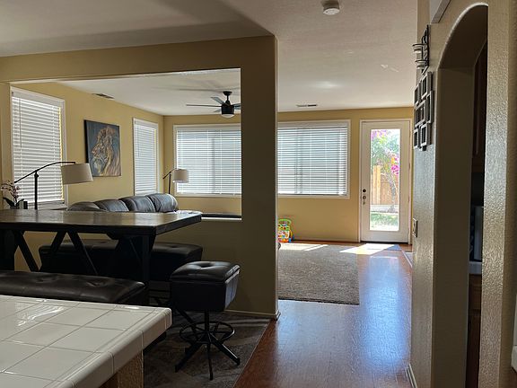 4th image of 1127 Sea Reef Dr