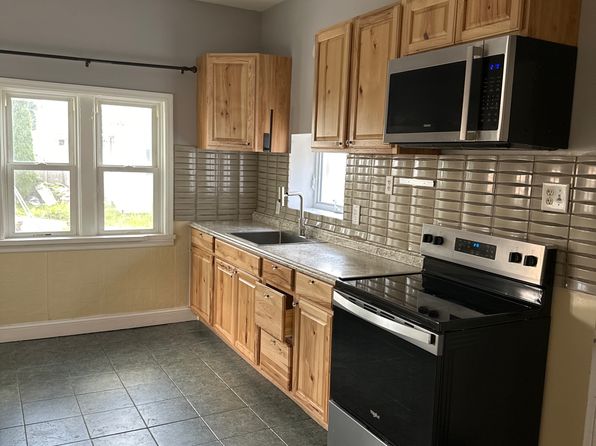 32 N Lehigh Ave UNIT 2