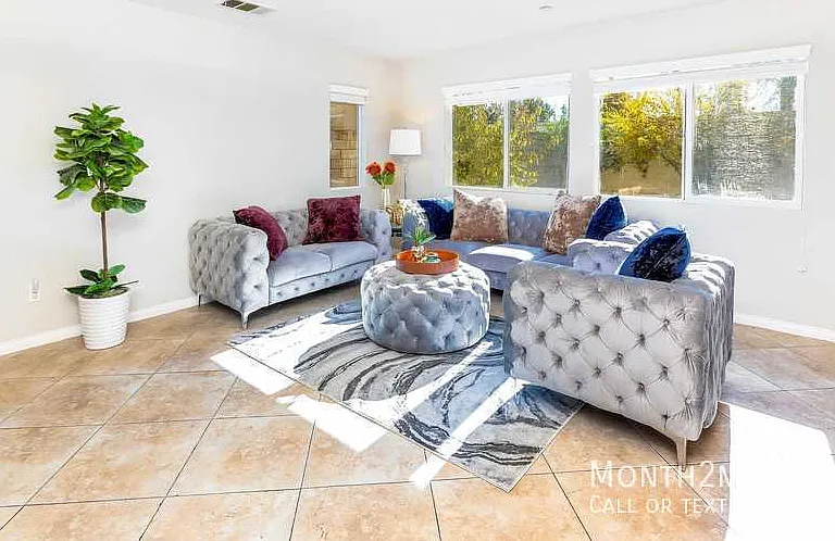 8049 Jamestown Cir — Photo 9