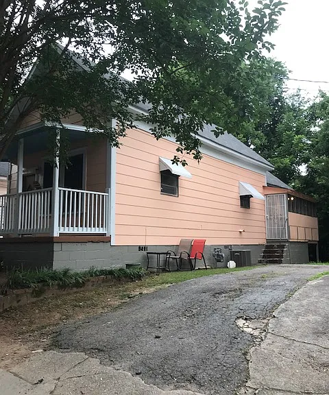 1032 Curran St NW — Photo 22