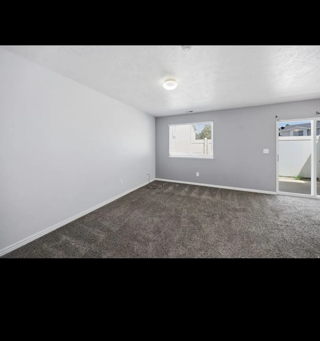 1436 W Mayapple Way — Photo 3