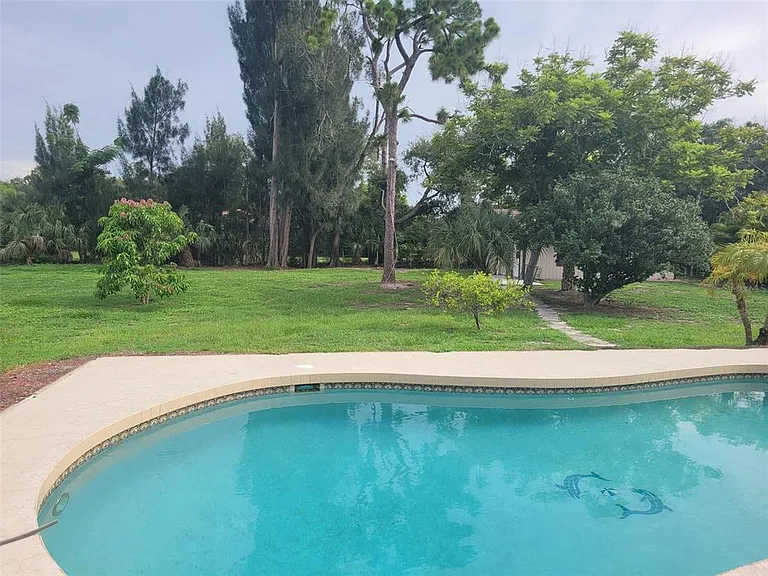 2331 Mission Valley Blvd — Photo 5