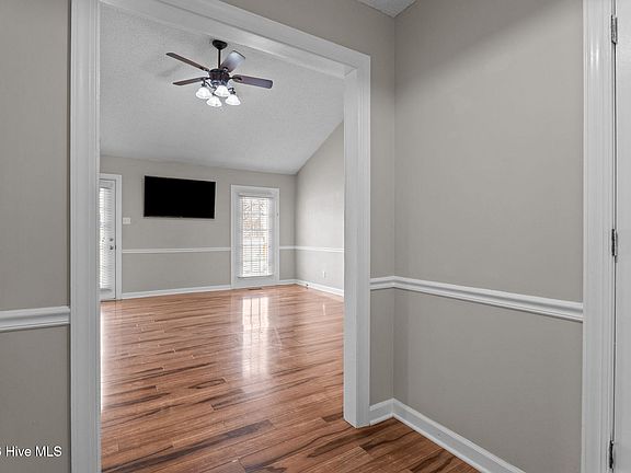 5th image of 141 Pate Circle