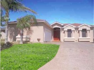 312 Exeter Dr, Laredo, TX 78045