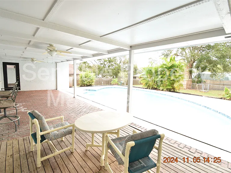 3827 Frostwood Ct — Photo 43