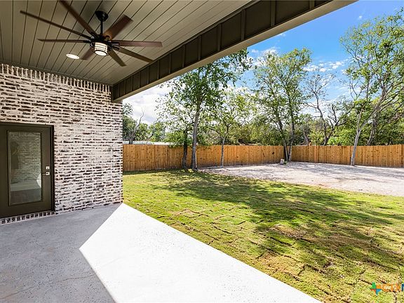 3rd image of 249 Sandpiper Ln