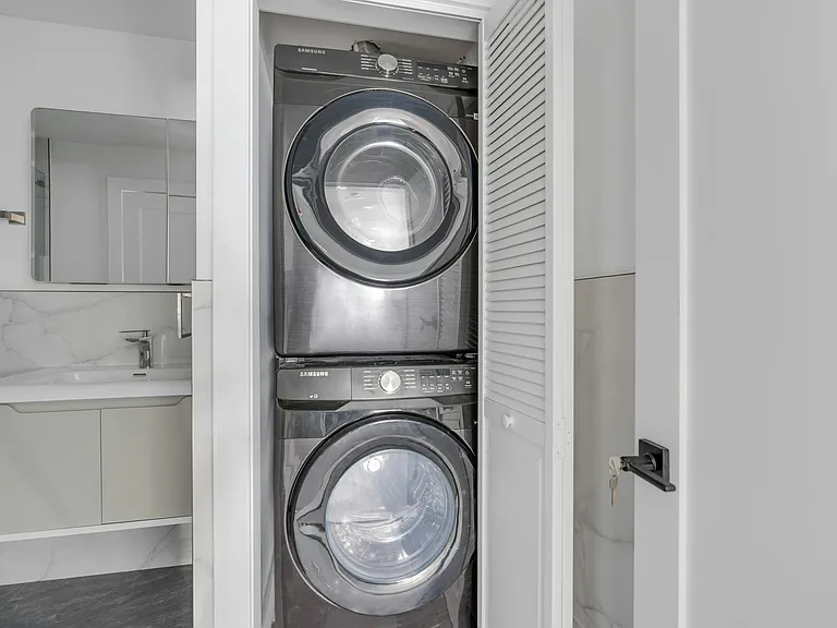 18 Hamilton Ave #3 — Photo 9
