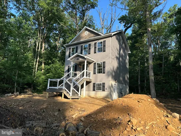 212 Falcon Trl, Winchester, VA 22602