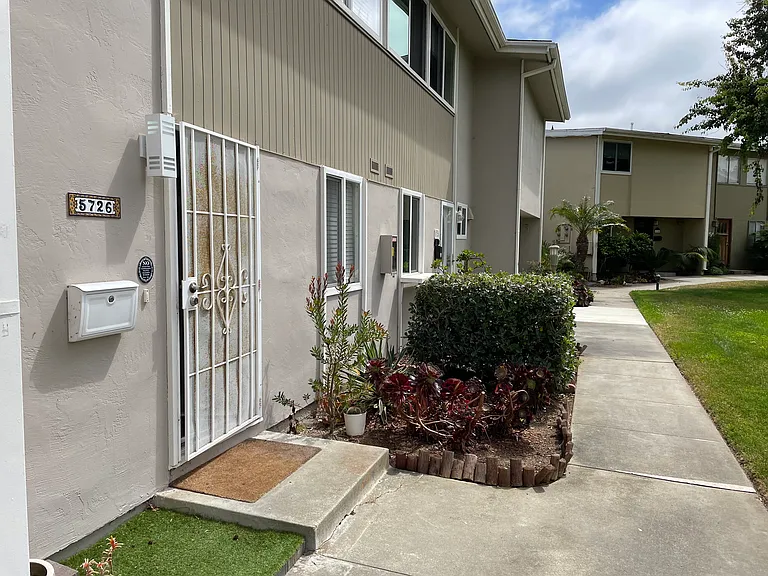 5726 Ferber St — Photo 14