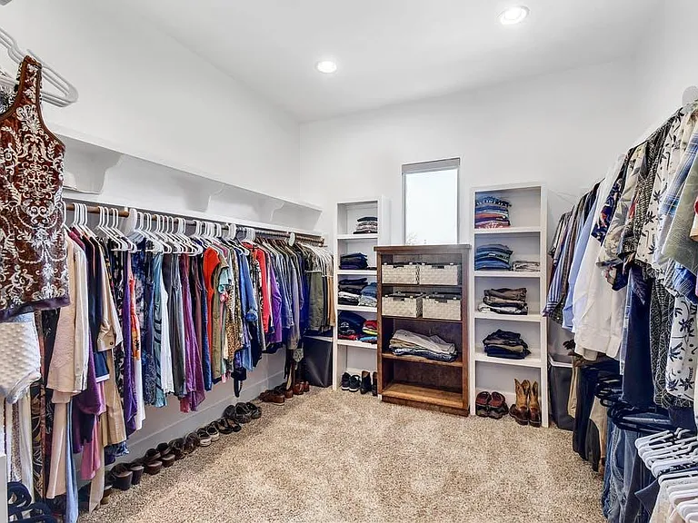 1006 Lipan Trl — Photo 26