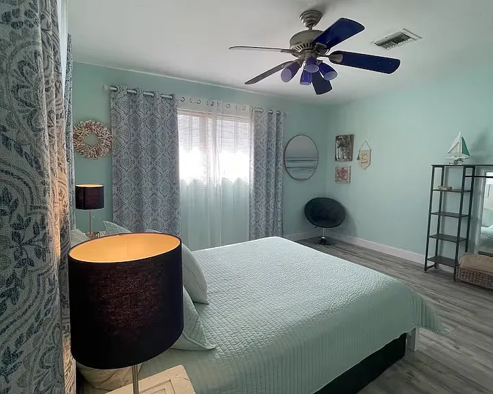 19690 NE 12th Ct — Photo 10