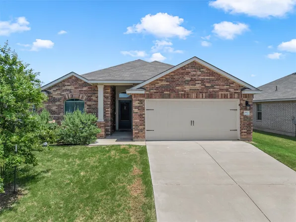 2912 Brosnan Rd, Lorena, TX 76655
