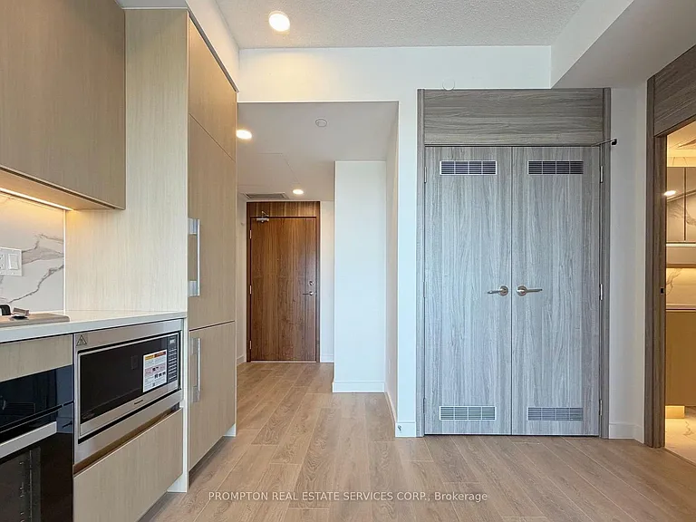 68 Esther Shiner Blvd #909 — Photo 19