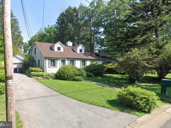 2305 Walnut Ln, Wilmington, DE 19810